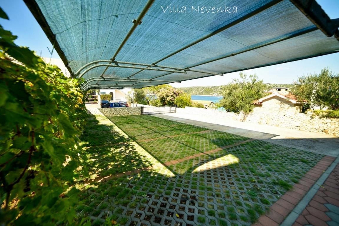 Apartments Villa Nevenka Rogoznica  Ngoại thất bức ảnh