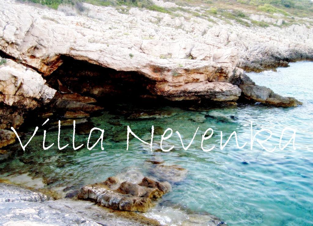 Apartments Villa Nevenka Rogoznica  Ngoại thất bức ảnh