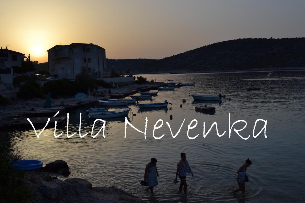 Apartments Villa Nevenka Rogoznica  Ngoại thất bức ảnh
