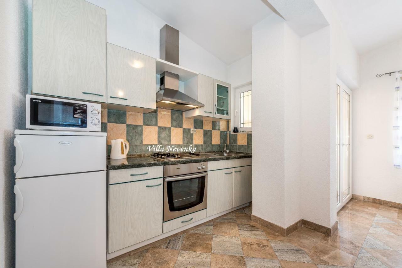 Apartments Villa Nevenka Rogoznica  Ngoại thất bức ảnh