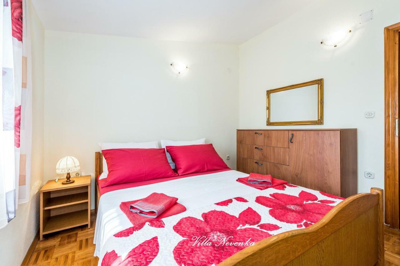 Apartments Villa Nevenka Rogoznica  Ngoại thất bức ảnh