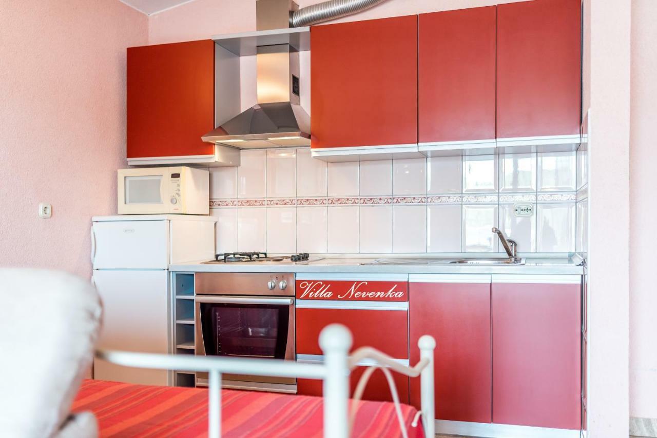 Apartments Villa Nevenka Rogoznica  Ngoại thất bức ảnh