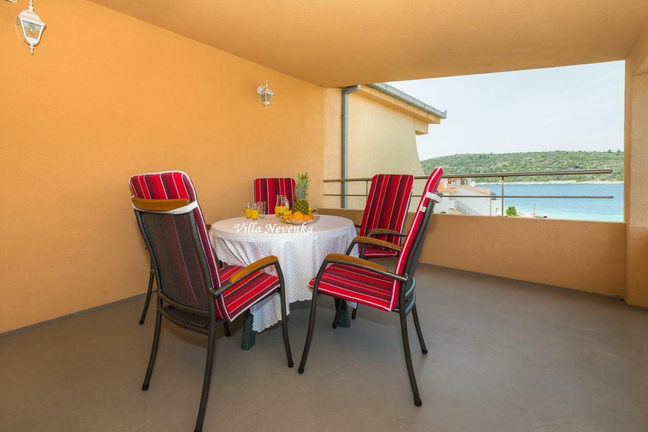 Apartments Villa Nevenka Rogoznica  Ngoại thất bức ảnh
