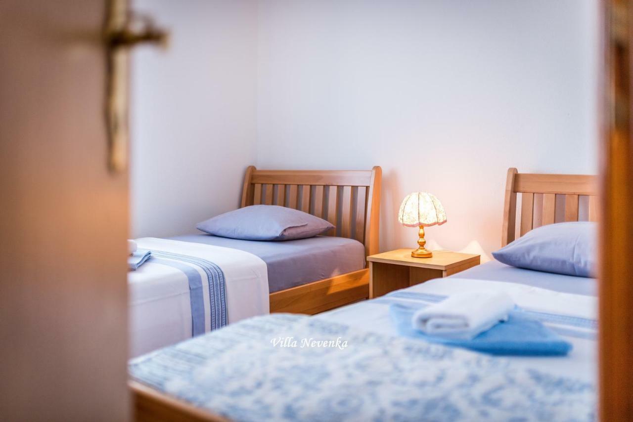 Apartments Villa Nevenka Rogoznica  Ngoại thất bức ảnh